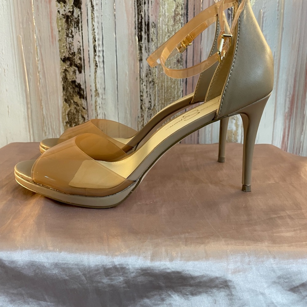 Jessica Simpson Daisile Tan Heels - Picture 5 of 5